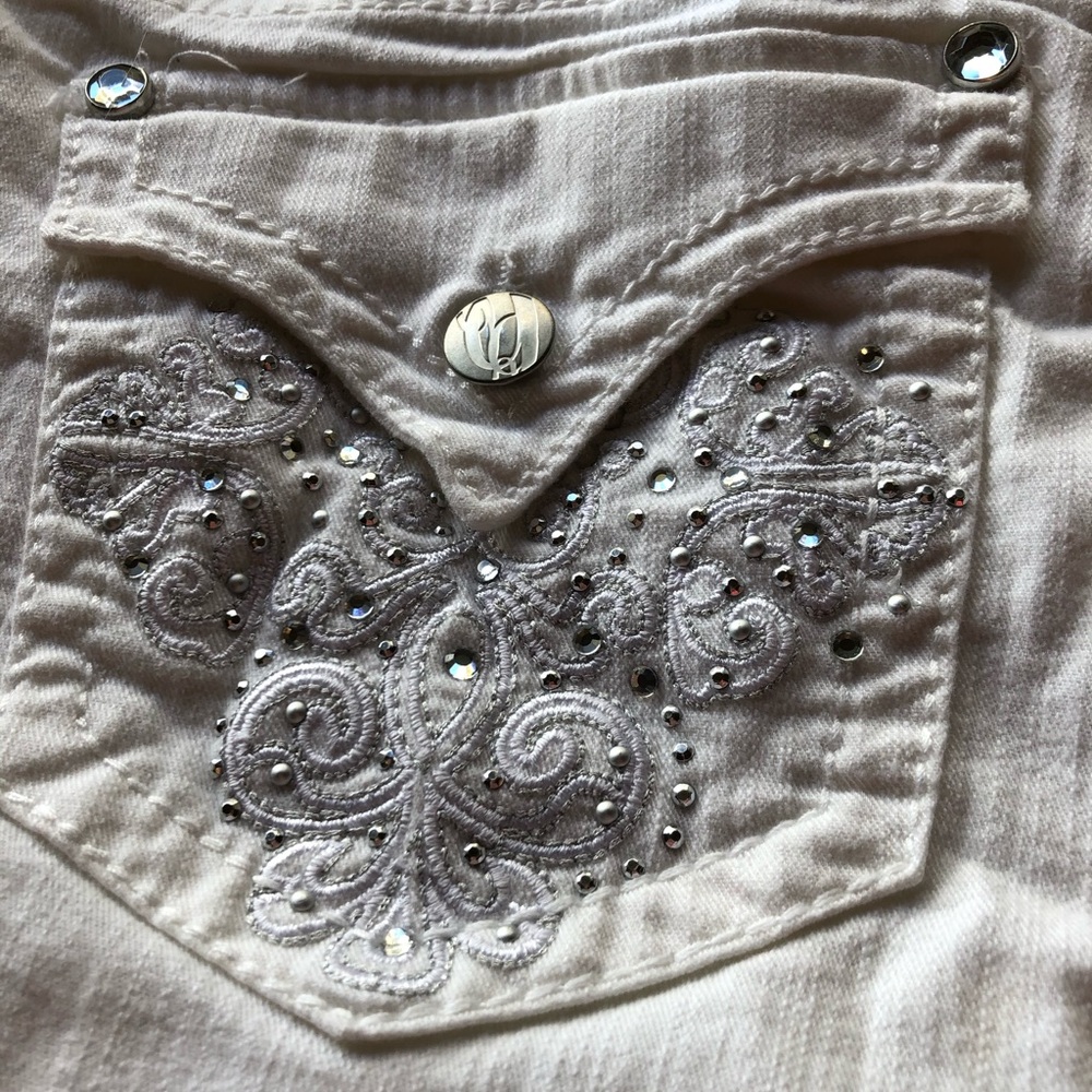 Nine West size 16 cropped jeans, white